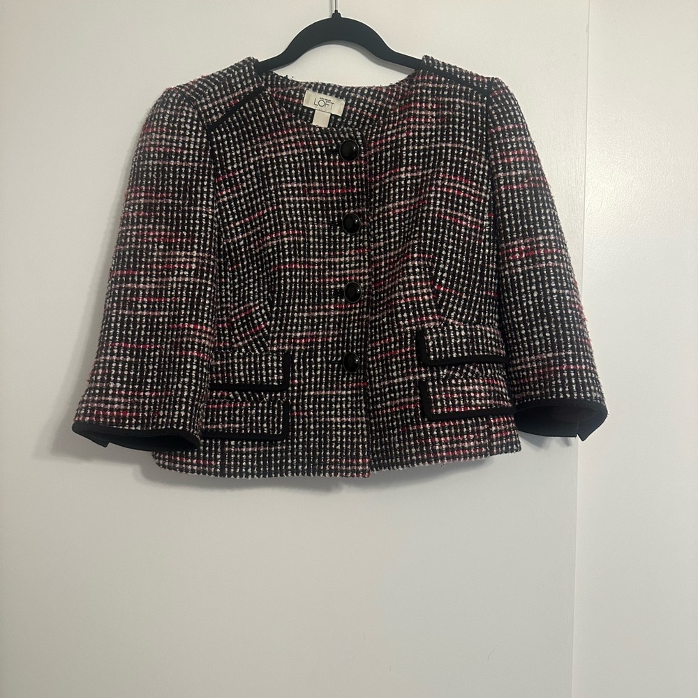 LOFT Women's Black and Pink Jacket